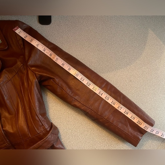 Vintage 1970s Opera Brown Leather Trench Coat Size 10 - Picture 14 of 14